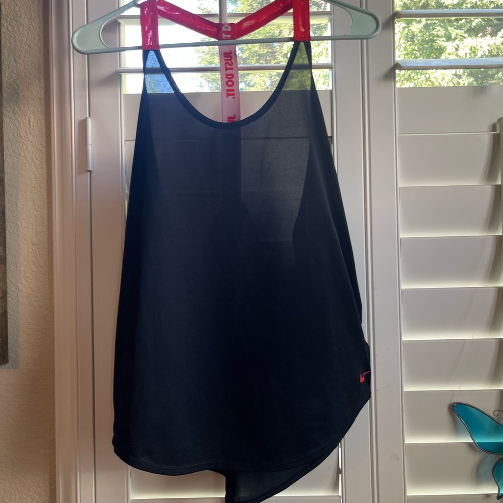 Nike Just Do It Dri-fit, Loose Fit Black, Red, and White Workout Top Size M - Picture 4 of 8